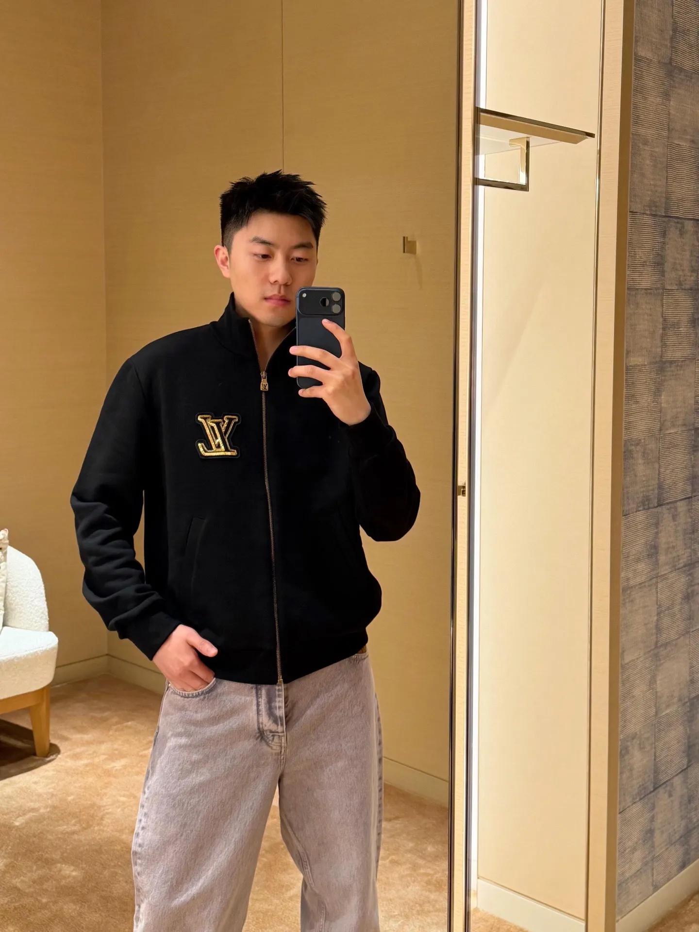 Louis Vuitton/Louis Vuitton Gold sequin logo embroidered jacket jacket